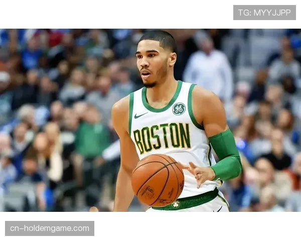 评论:塔图姆关键时刻表现再遭质疑,绿军领袖成色面临终极考验 评论:塔图姆关键时刻表现再遭质疑,绿军领袖成色面临终极考验